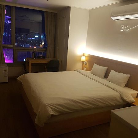 Apm Residence Hotel Seul Esterno foto